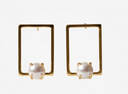 Pearl Cubix Earrings