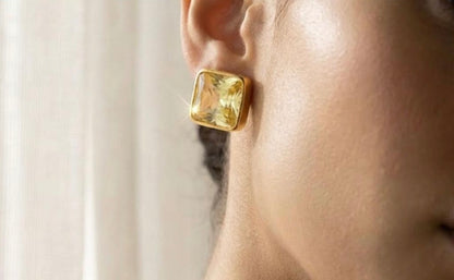 Citrine Stud